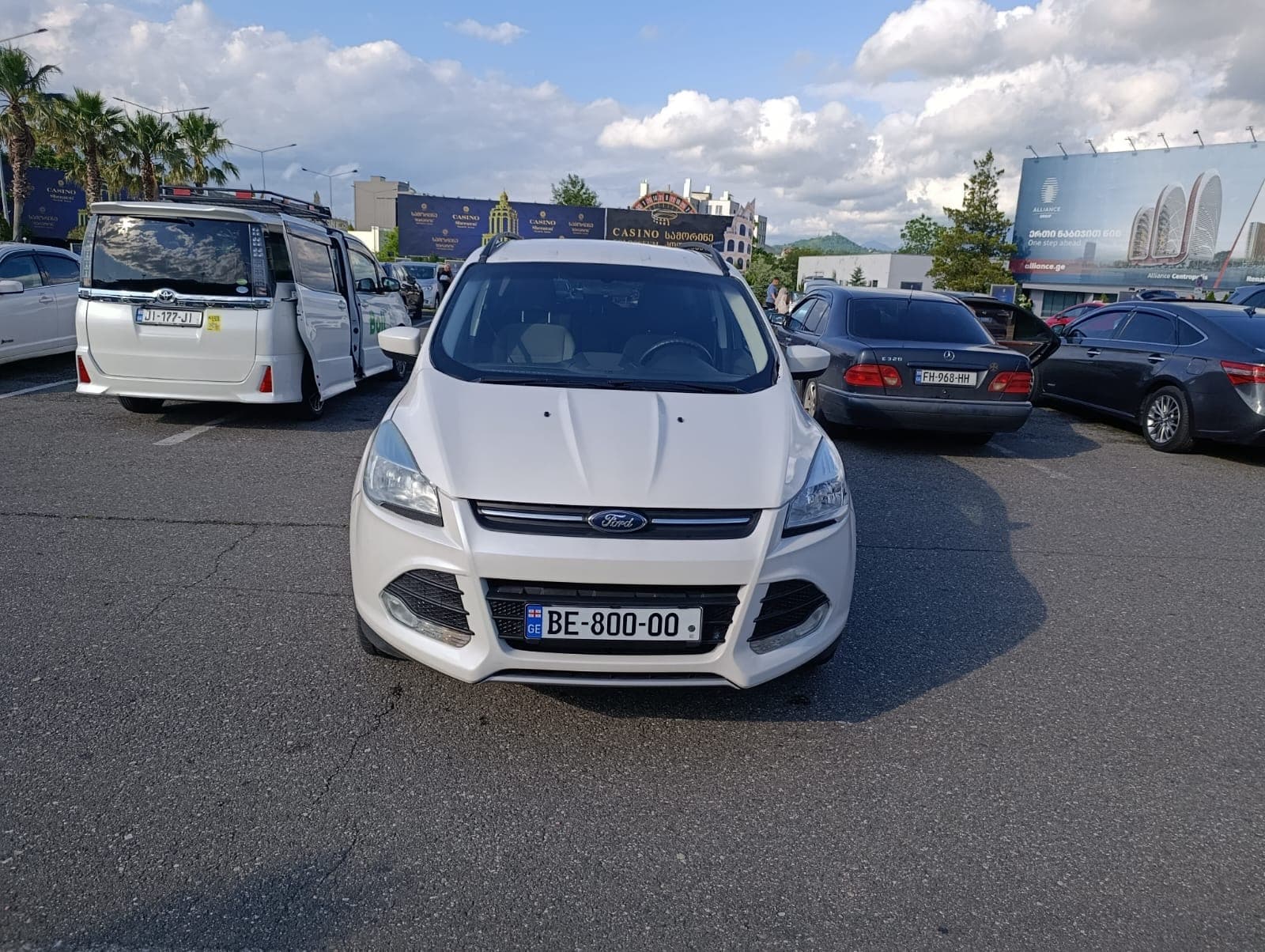 Ford Kuga — ფოტო 1