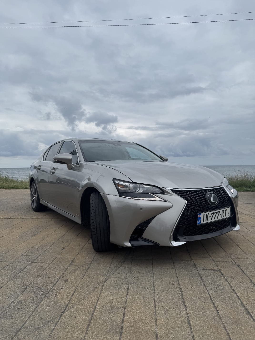 Lexus GS 200t — Фото 1